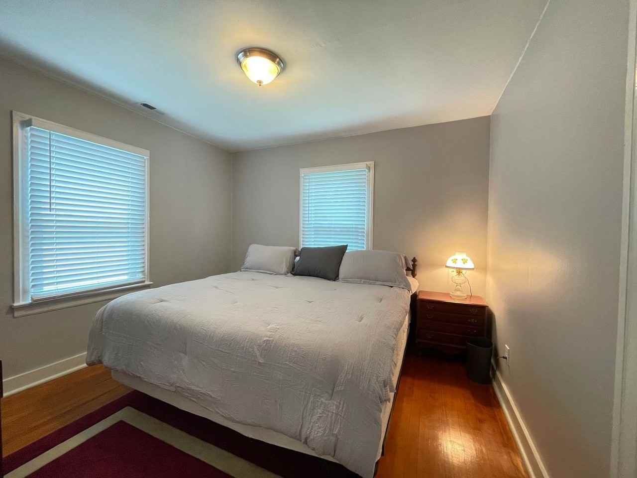 1114 Goodes Ferry Road - Photo 6 of 15