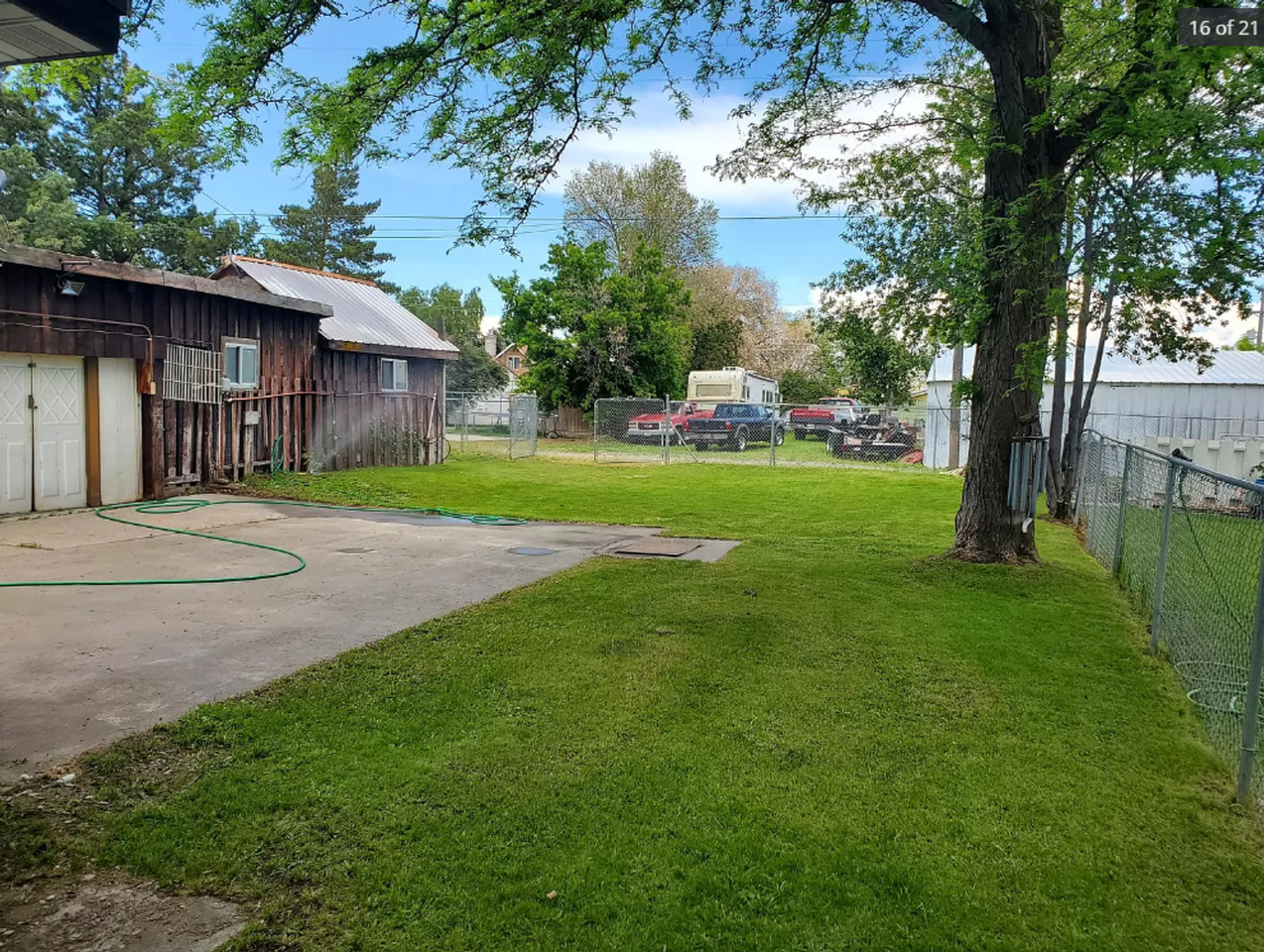 141 W 6th S - Photo 4 of 28