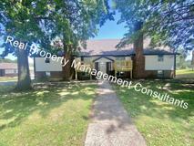 1001 Twin Oaks Ter - Photo 1 of 1