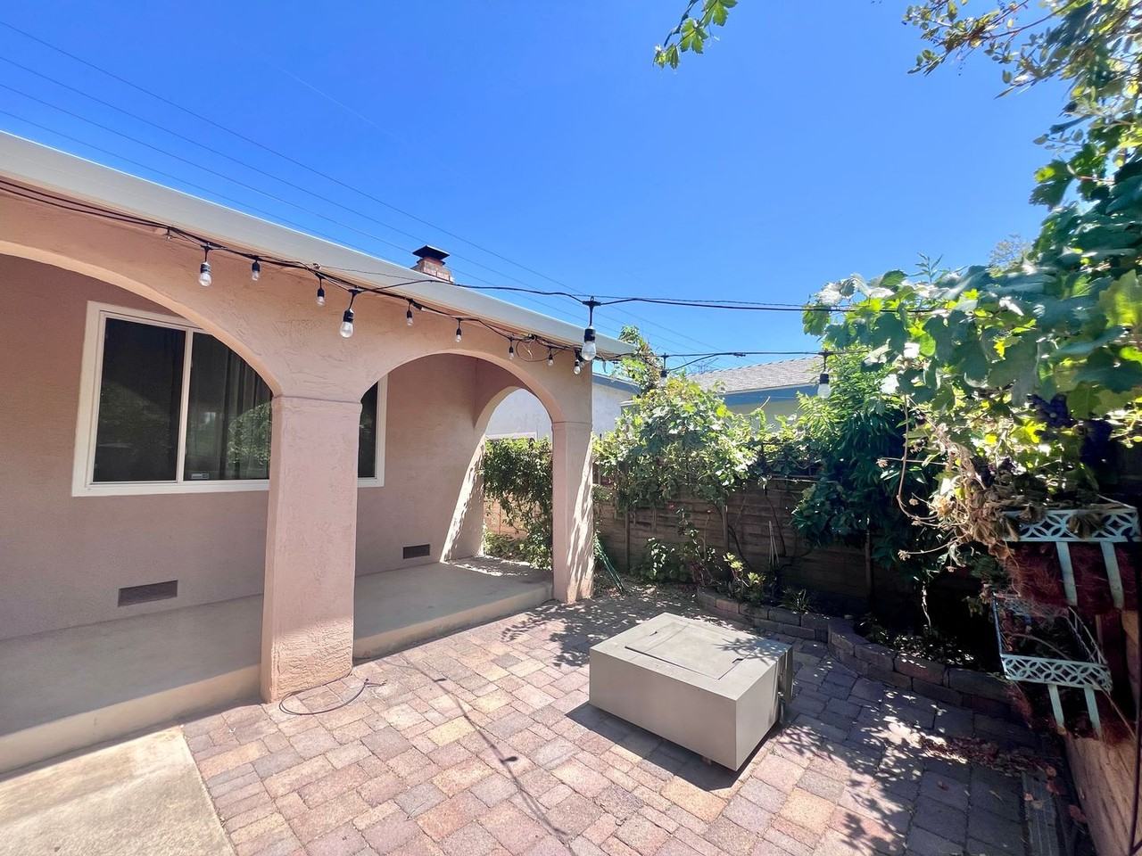 21 Grand Rio Cir - Photo 3 of 30
