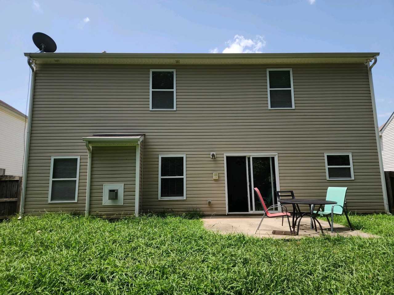 3907 Caldwell Ridge Pkwy - Photo 2 of 17