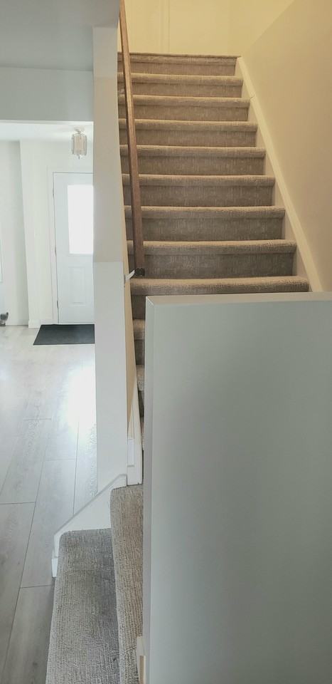 136 Marmel Court - Photo 2 of 10