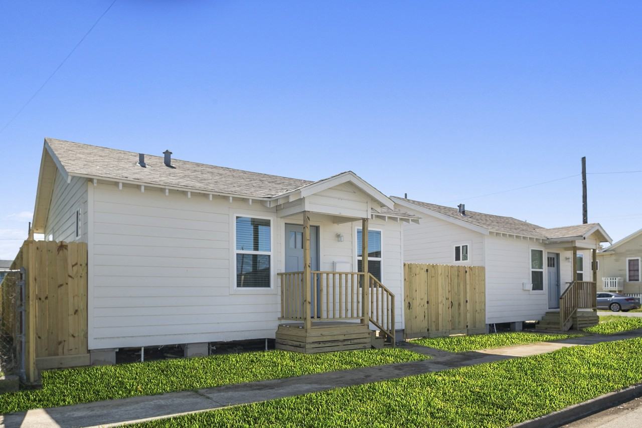 3727 Winnie Street - Photo 2 of 50