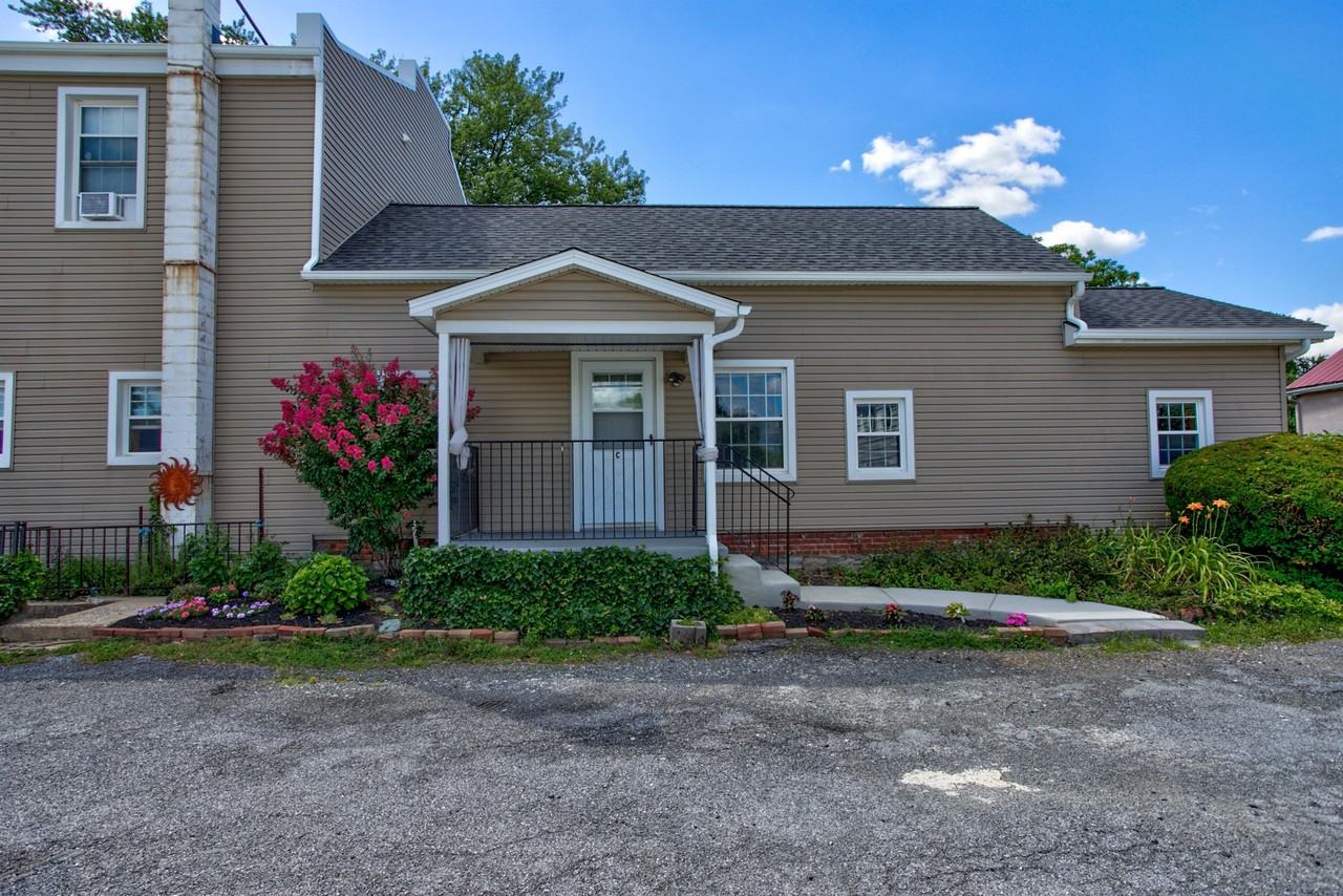 153 Chestnut Street - Photo 2 of 14