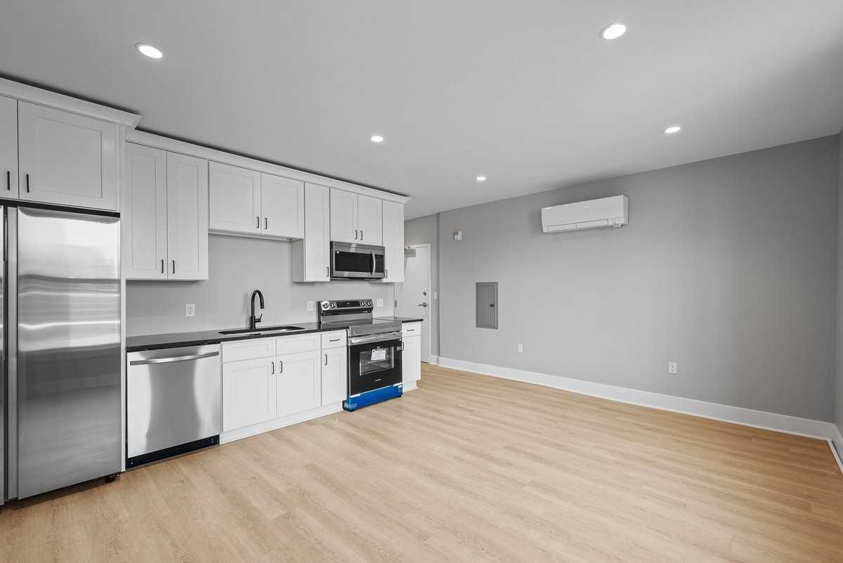 111 South Main Street - Photo 3 of 16