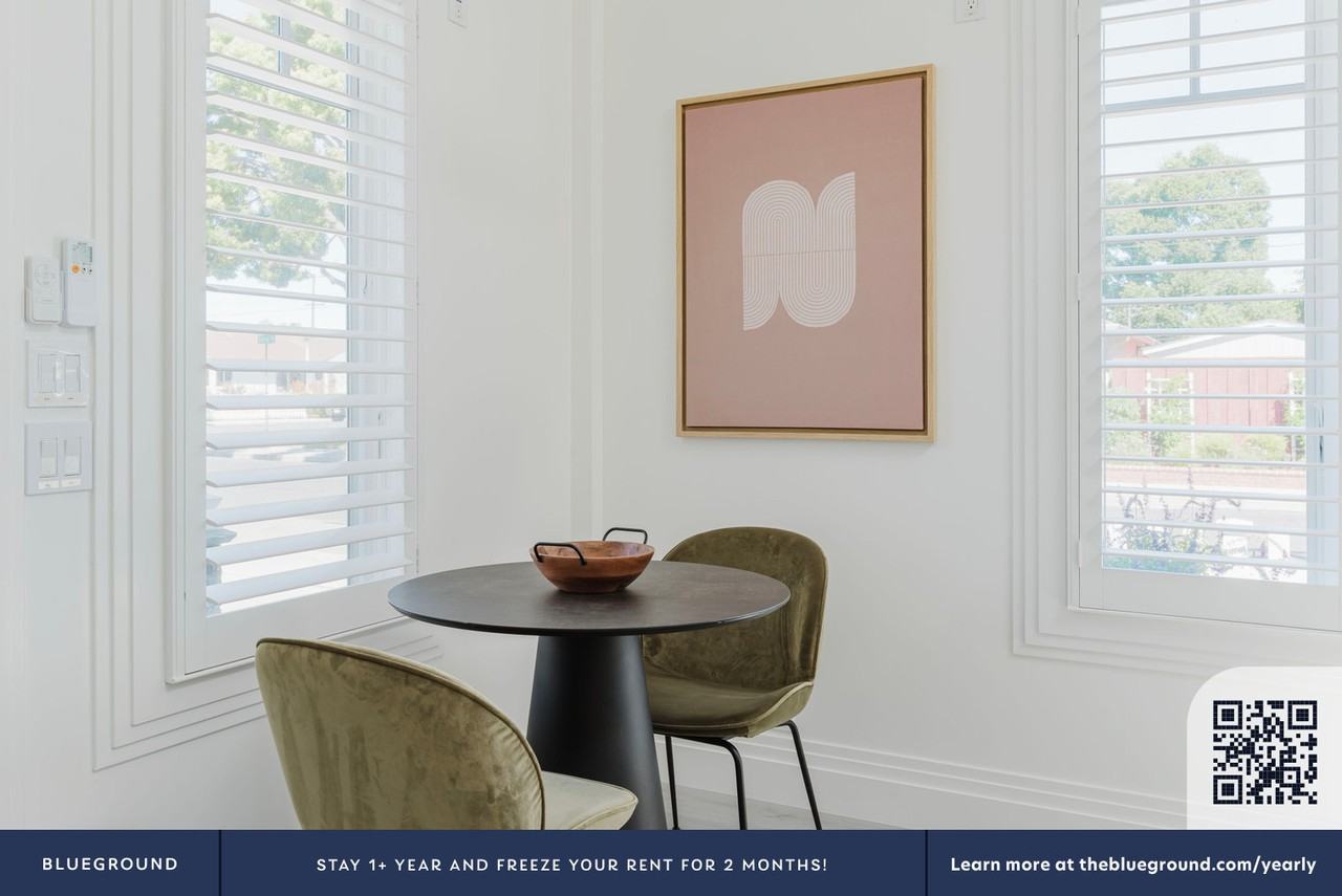 2214 Serra Ave #1732 - Photo 7 of 23