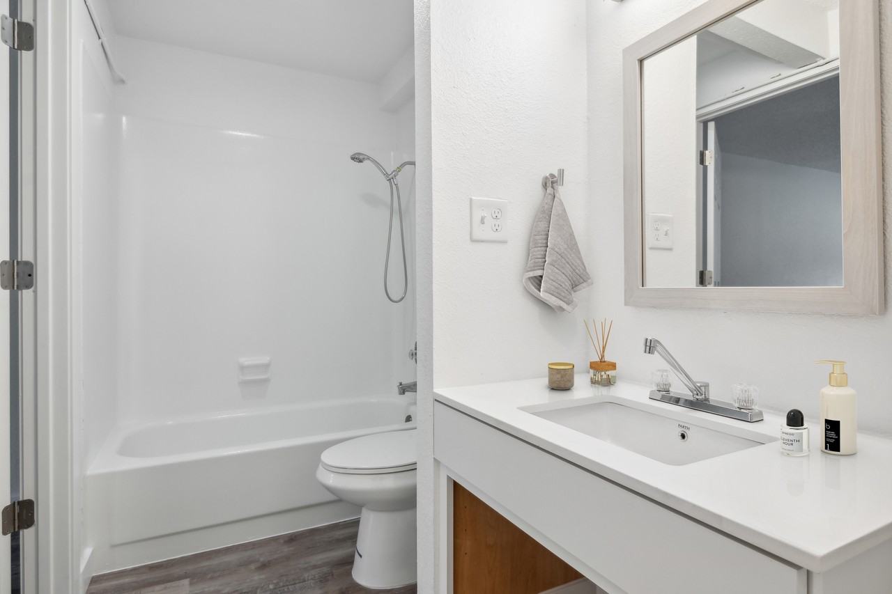 Cascade Ridge Apartments - Photo 6 of 67