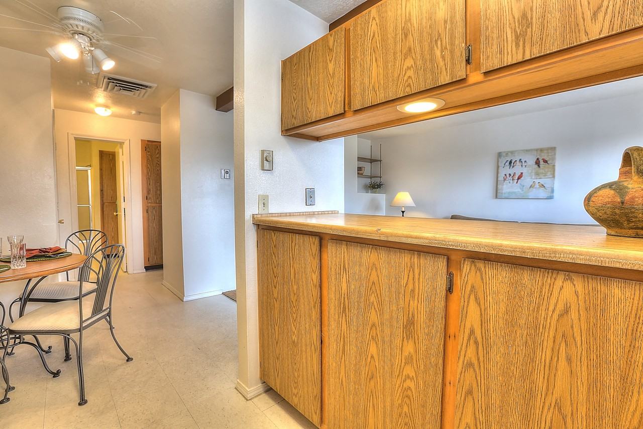 Hacienda Este Apartments - Photo 4 of 11