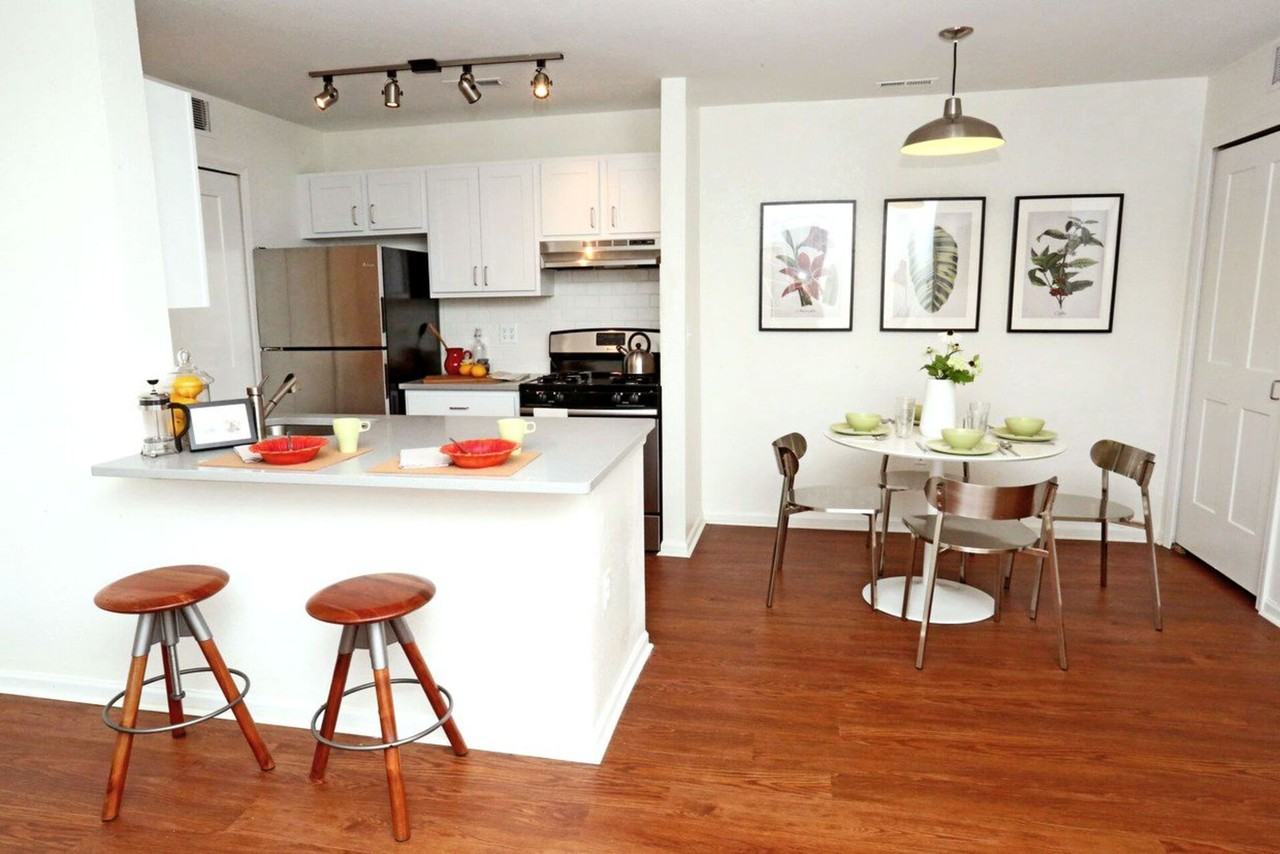 Marsh Creek Village Apartments - Photo 2 of 11