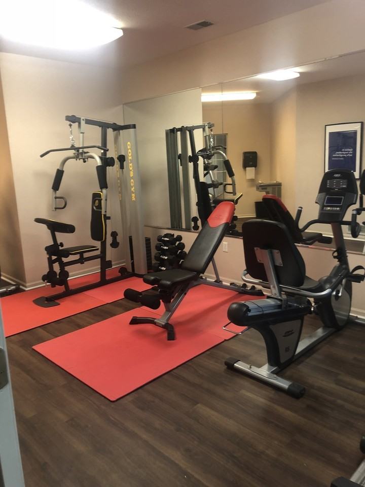 Marsh Creek Village Apartments - Photo 7 of 11