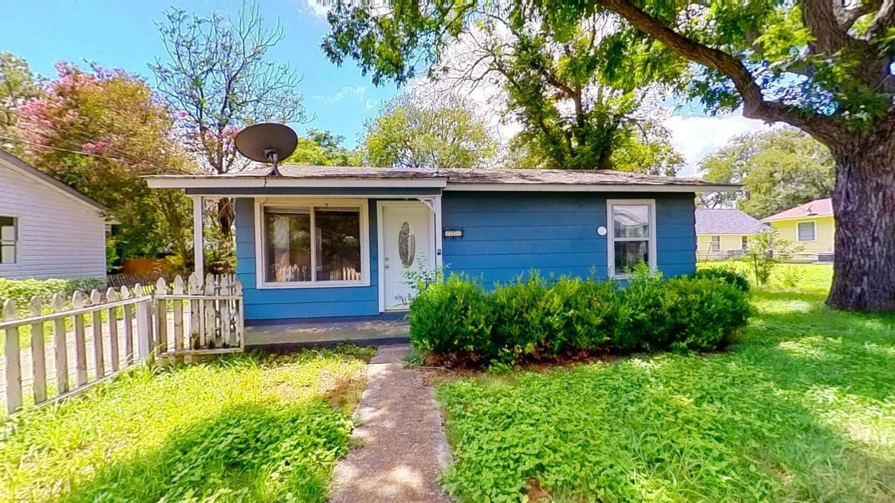 210 Jackman St #NA - Photo 2 of 17