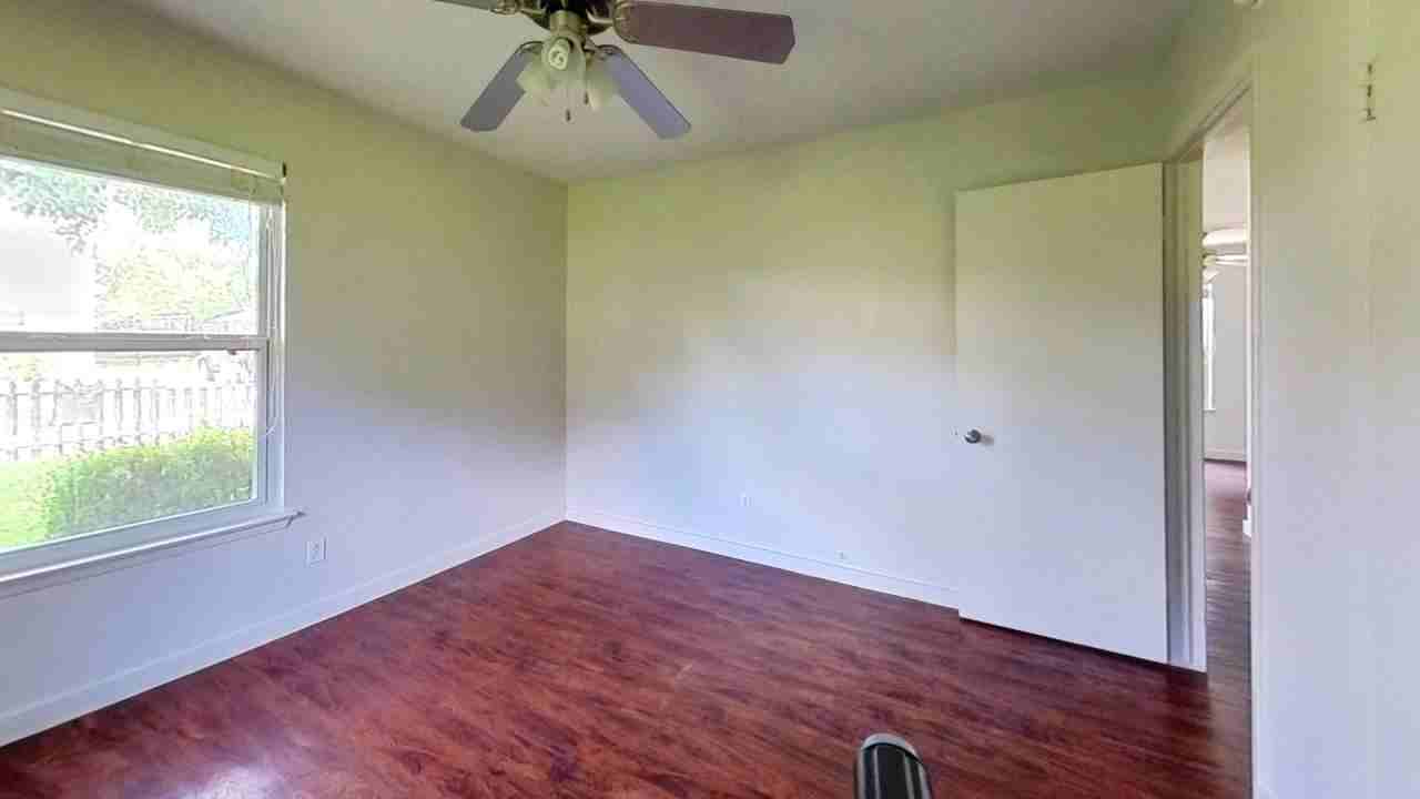 210 Jackman St #NA - Photo 6 of 17