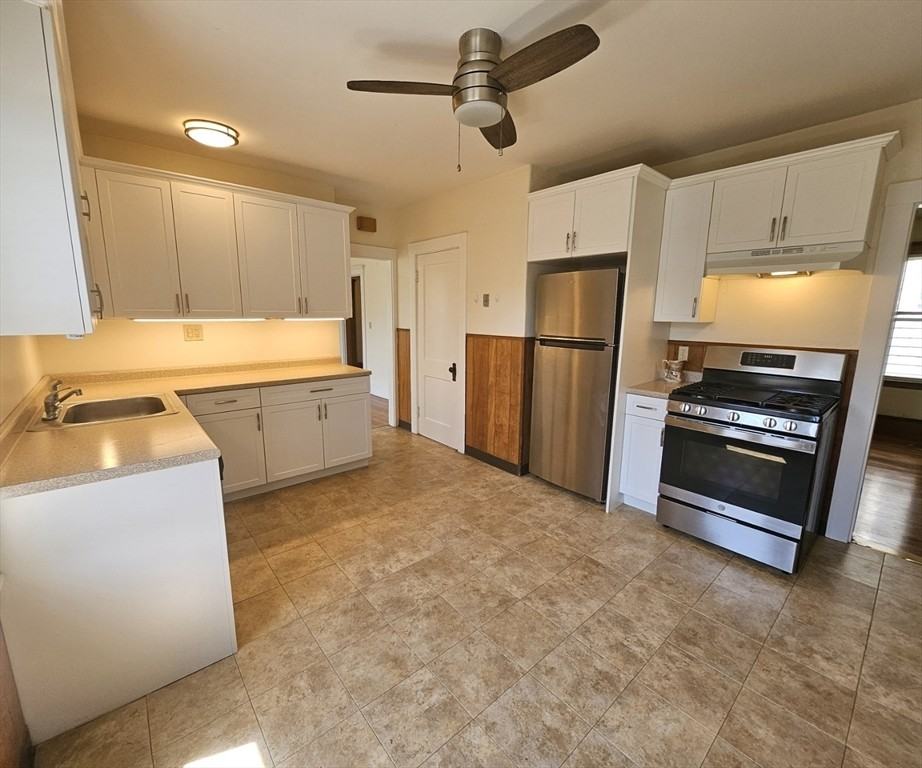 63 Robert St #2 - Photo 2 of 15