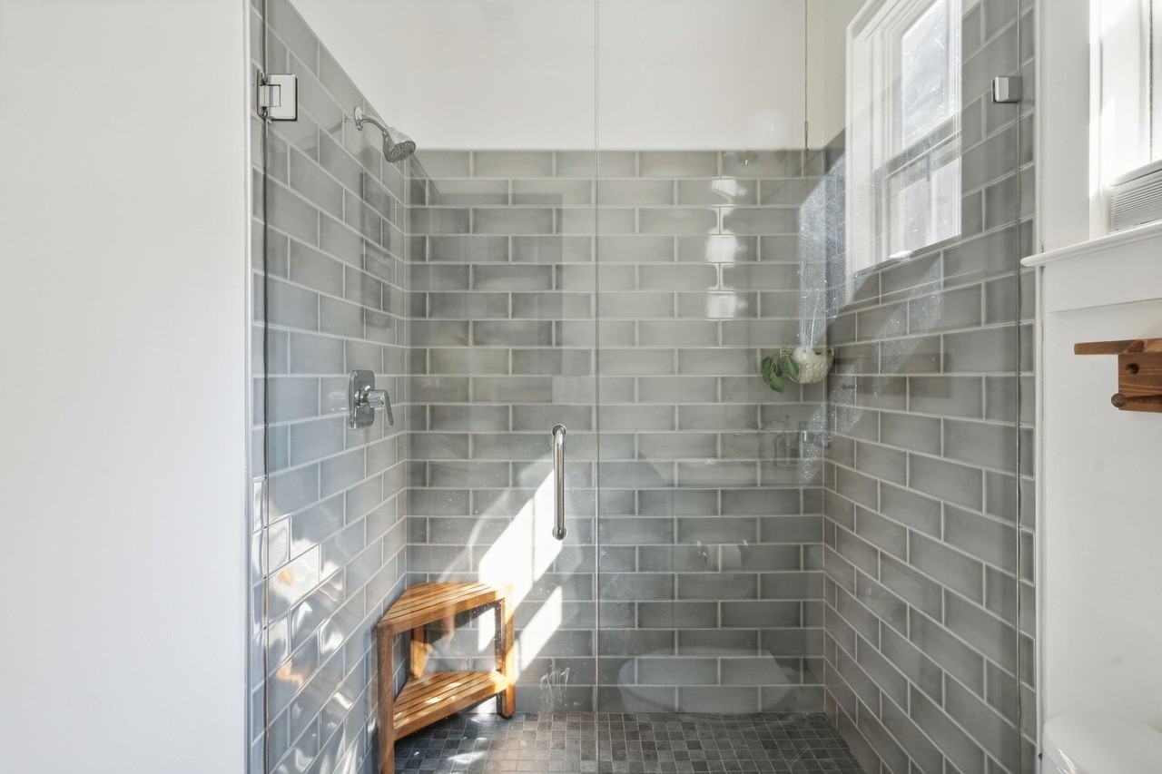 824 Toler Dr #NA - Photo 5 of 38