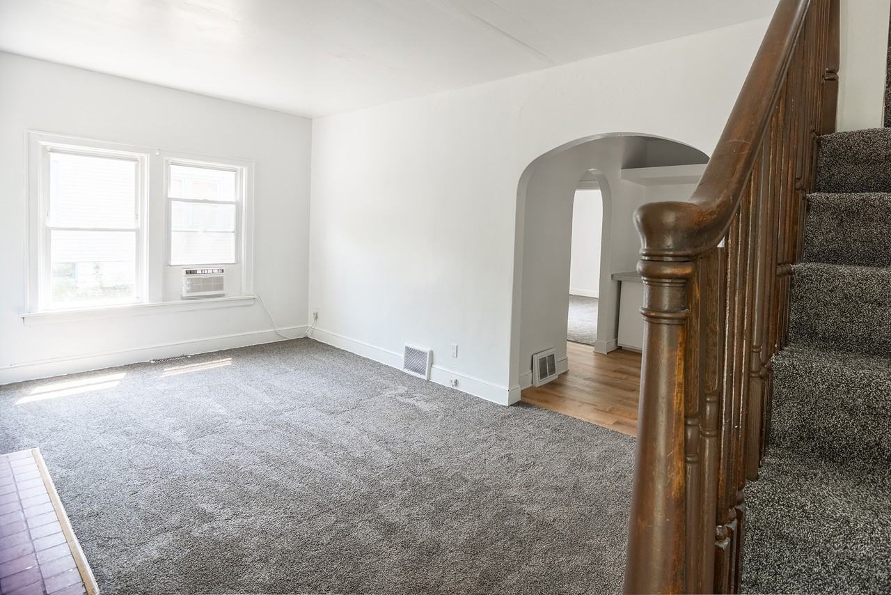 860 Fayette St #NA - Photo 3 of 14