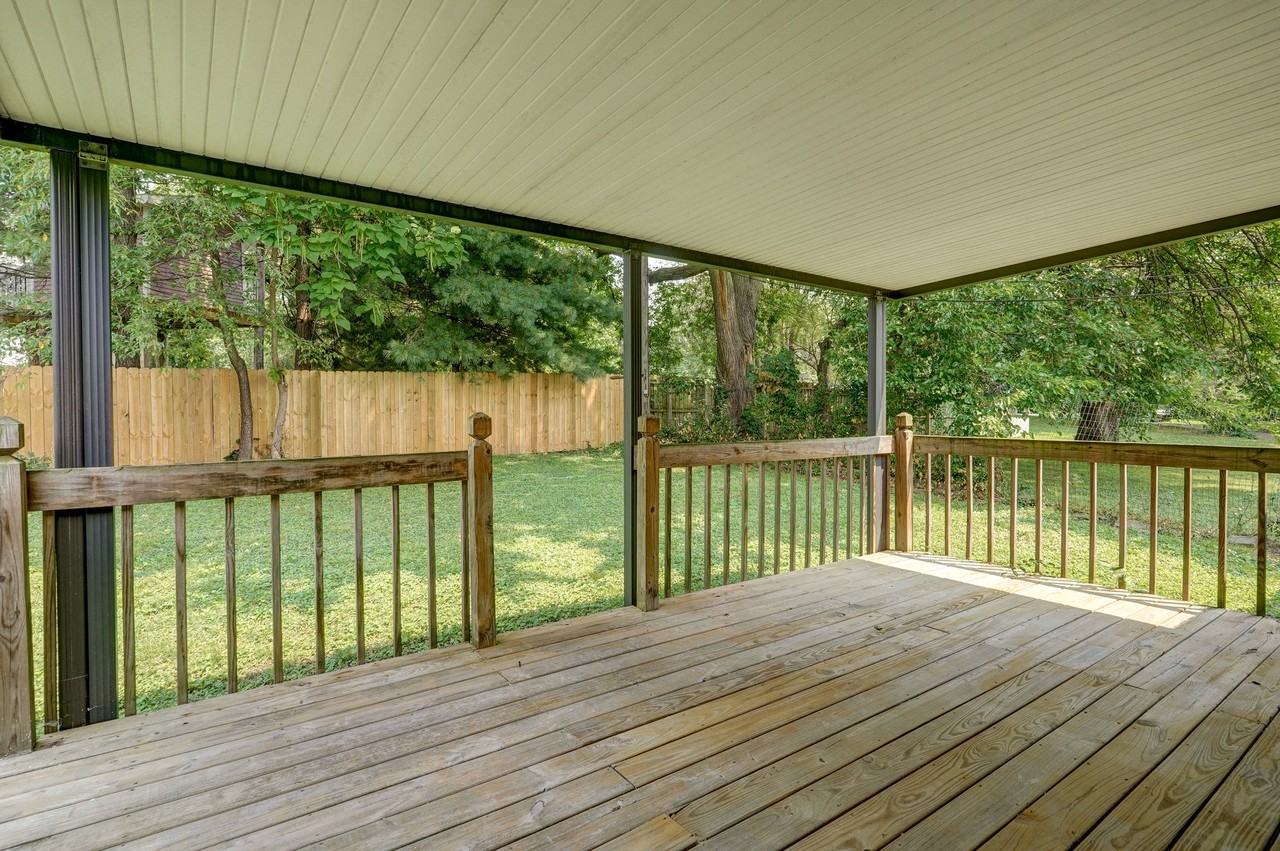 530 S Weller Ave #NA - Photo 7 of 8