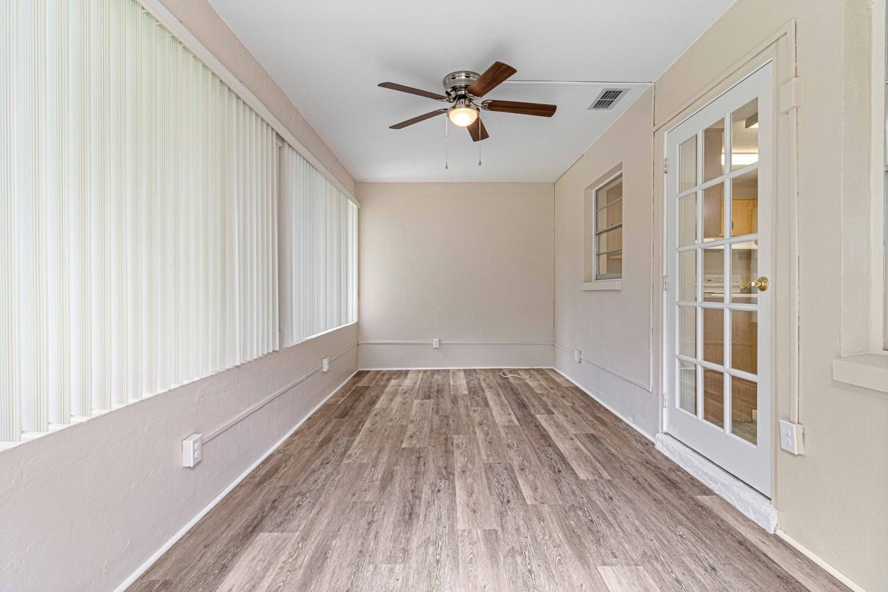 8702 Sw 93rd Ln #NA - Photo 5 of 7