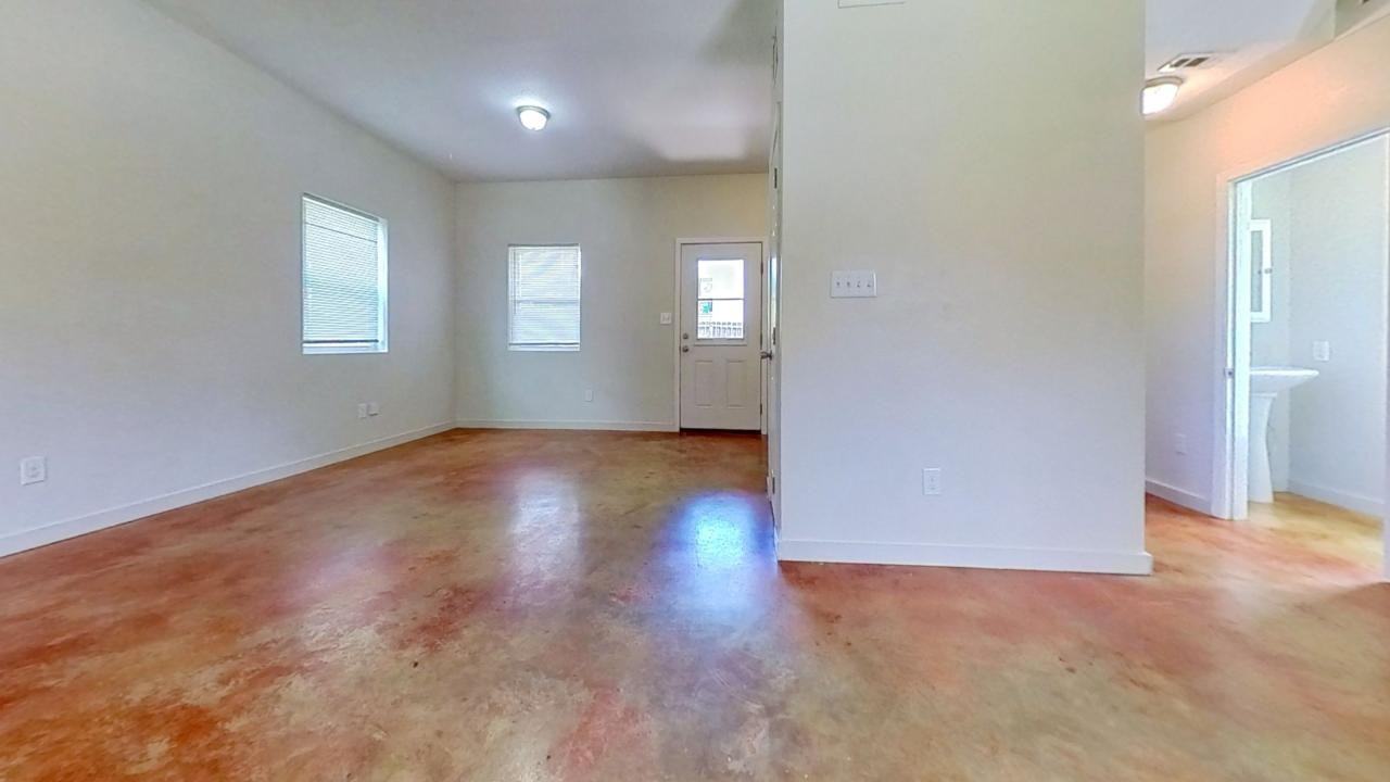 209 Jackman St #NA - Photo 3 of 20
