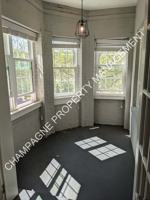 featured image of 920 Ward Pkwy