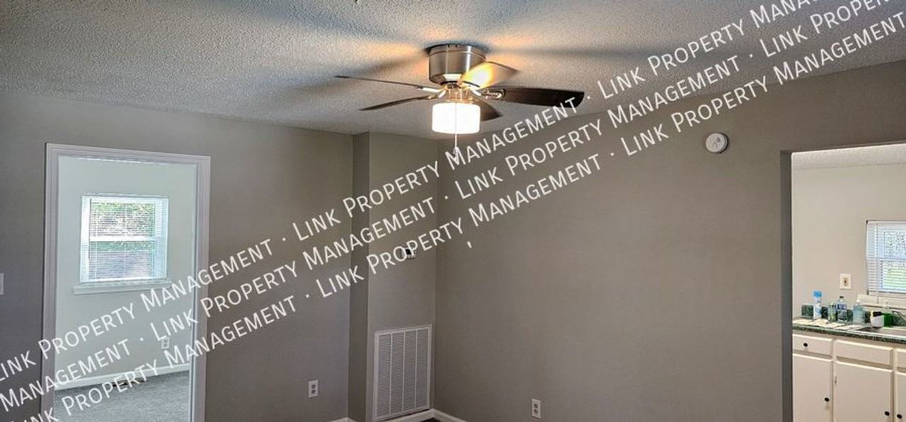 2211 W Shepherd Rd - Photo 3 of 24