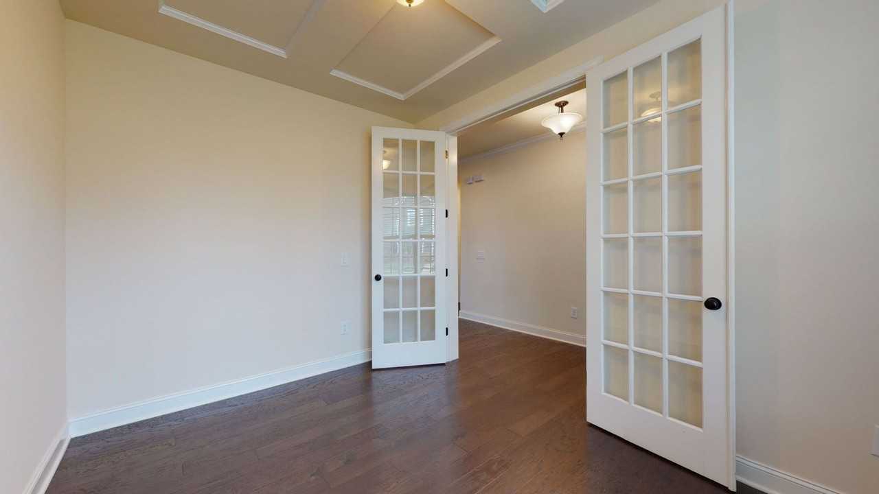 6429 Raffia Rd - Photo 3 of 43