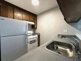 330 W Acacia Street - Photo 1 of 1