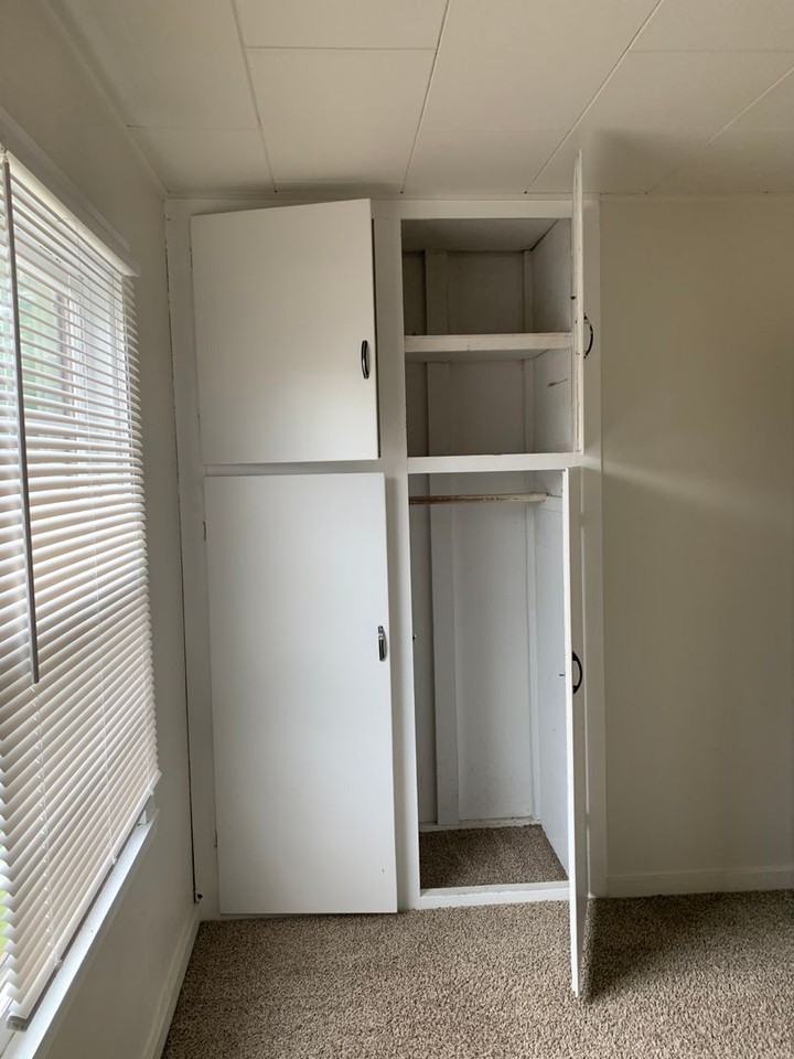 1817 Sw Brooklane Dr - Photo 4 of 12