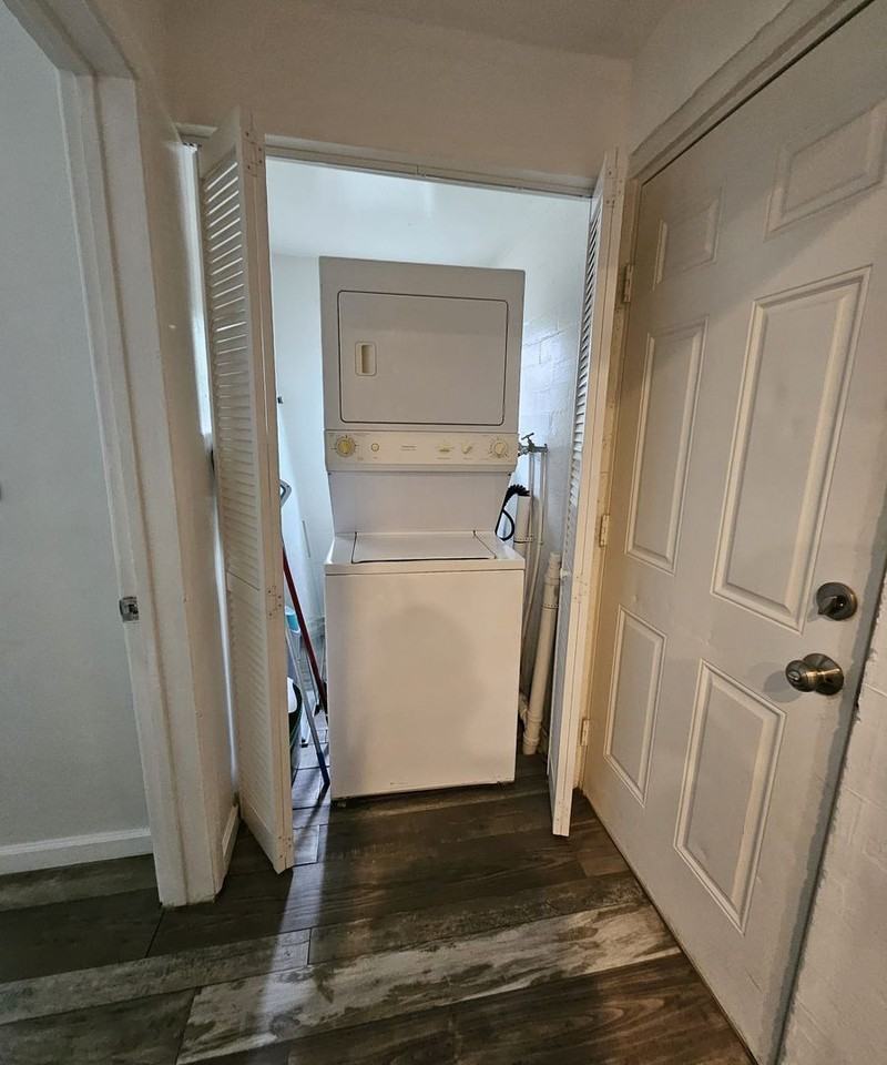 116 E Utah Ave - Photo 7 of 9