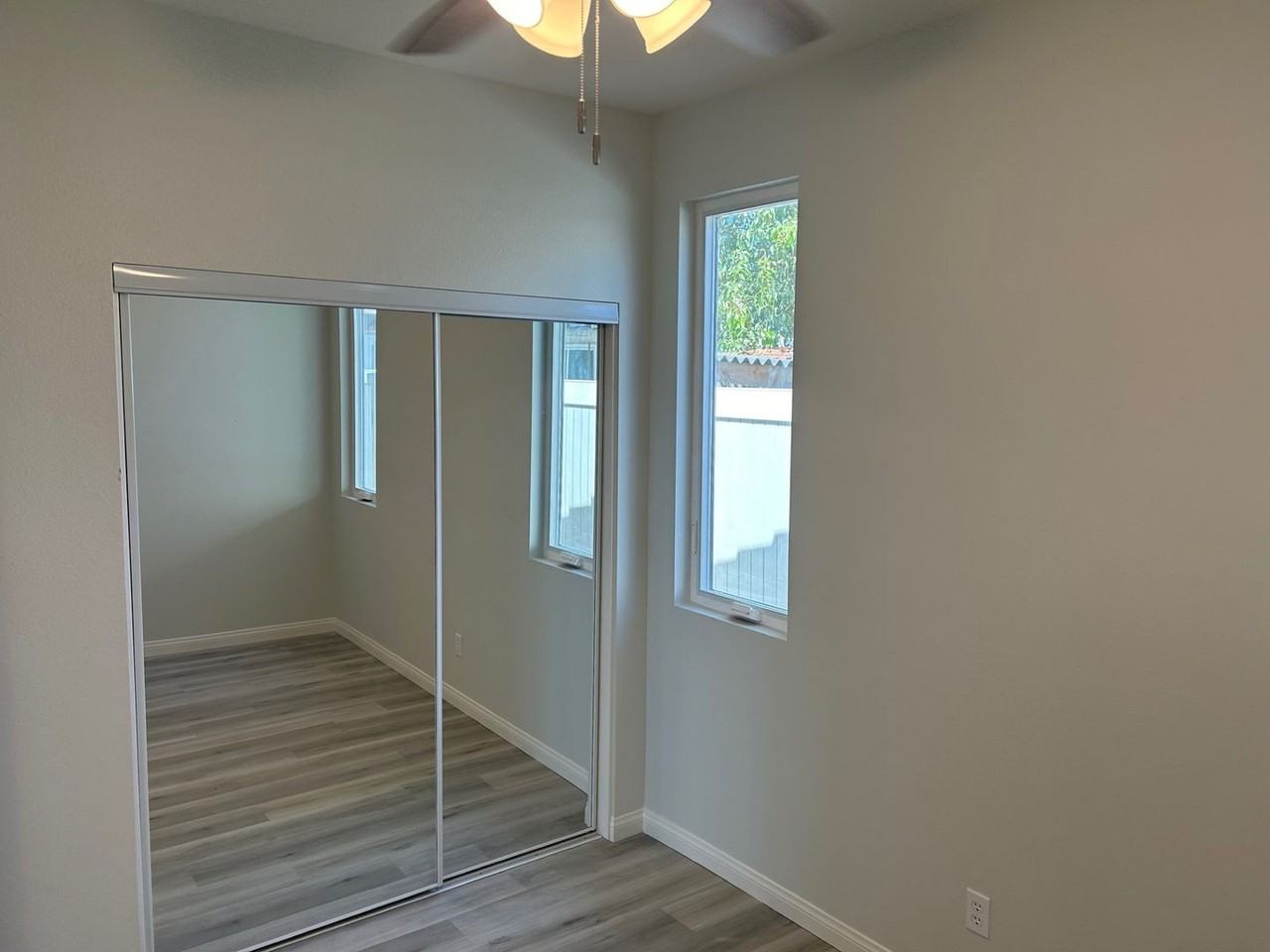 24445 Leafwood Dr - Photo 5 of 9