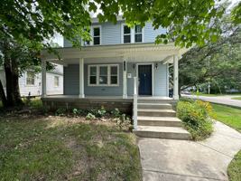 featured image of 2132 Kalamazoo Ave Se
