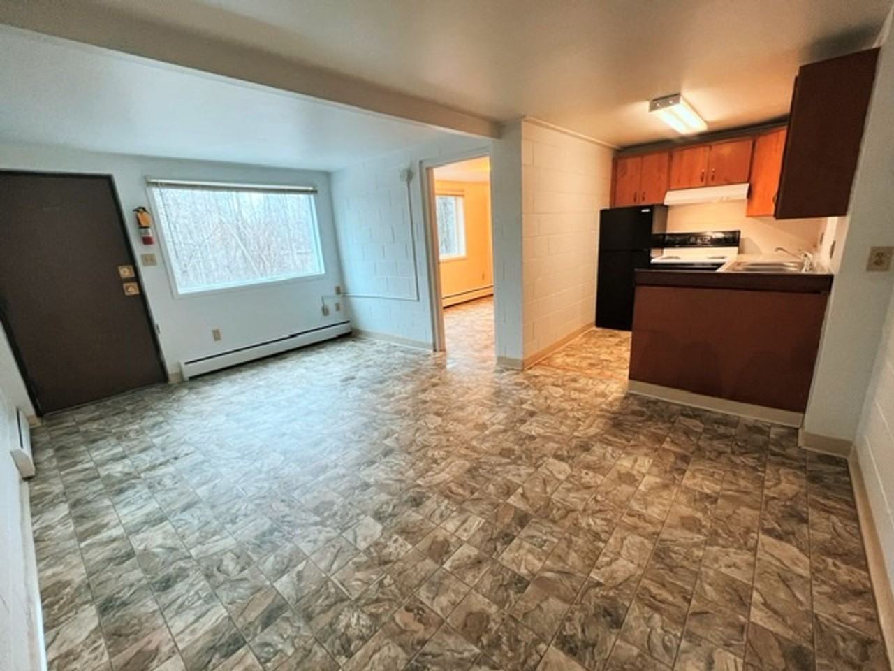 Tall Timbers @ 2204 W Northern Lights Blvd - Photo 4 of 31