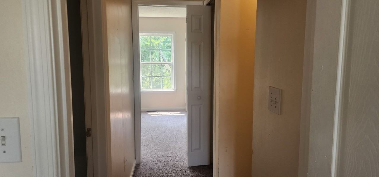 9906 W Midland Way - Photo 7 of 15