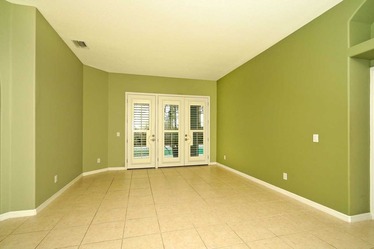 1521 Wilmington Drive - Photo 2 of 24