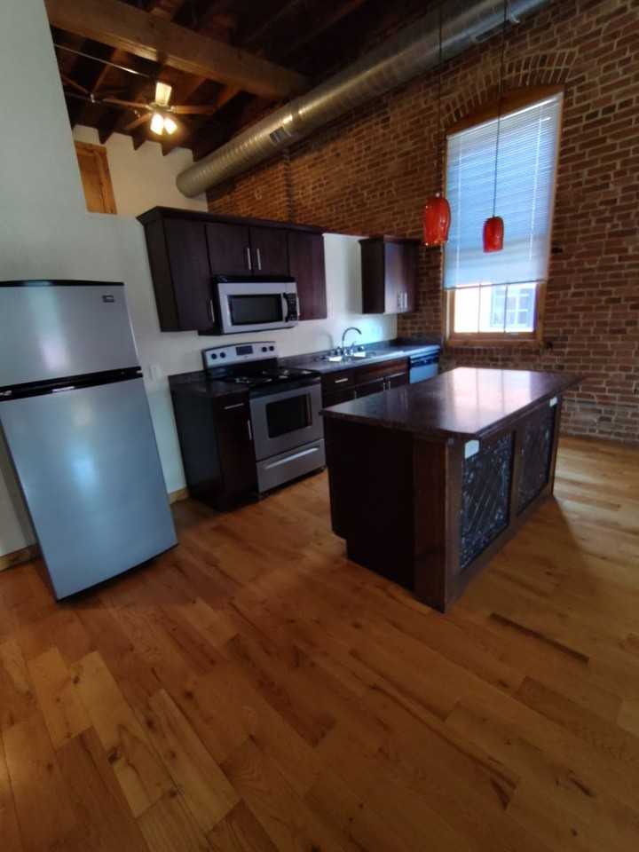 601 601 N National #241 - Photo 7 of 16