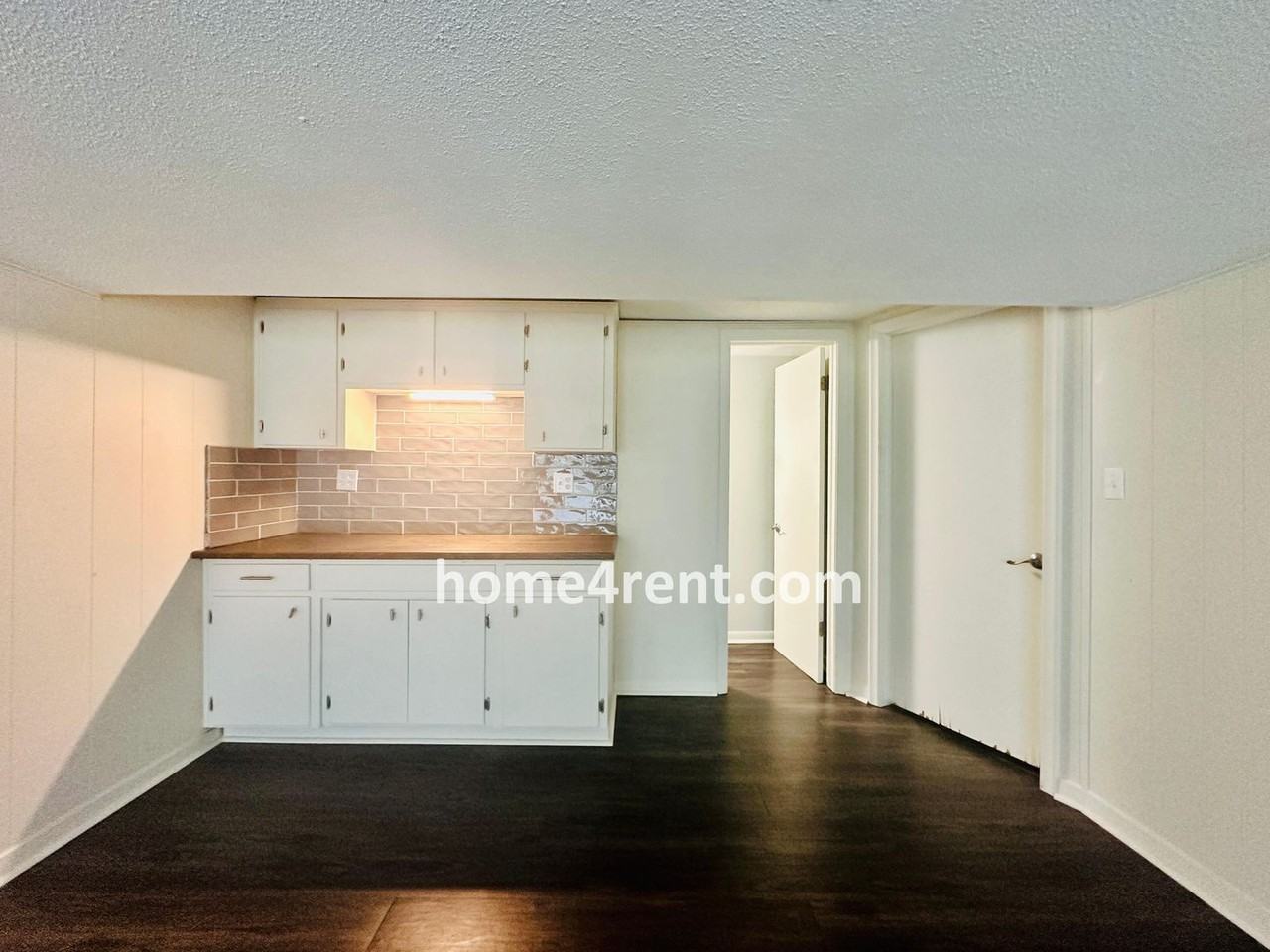 6708 Nw Graden Rd #B - Photo 5 of 31