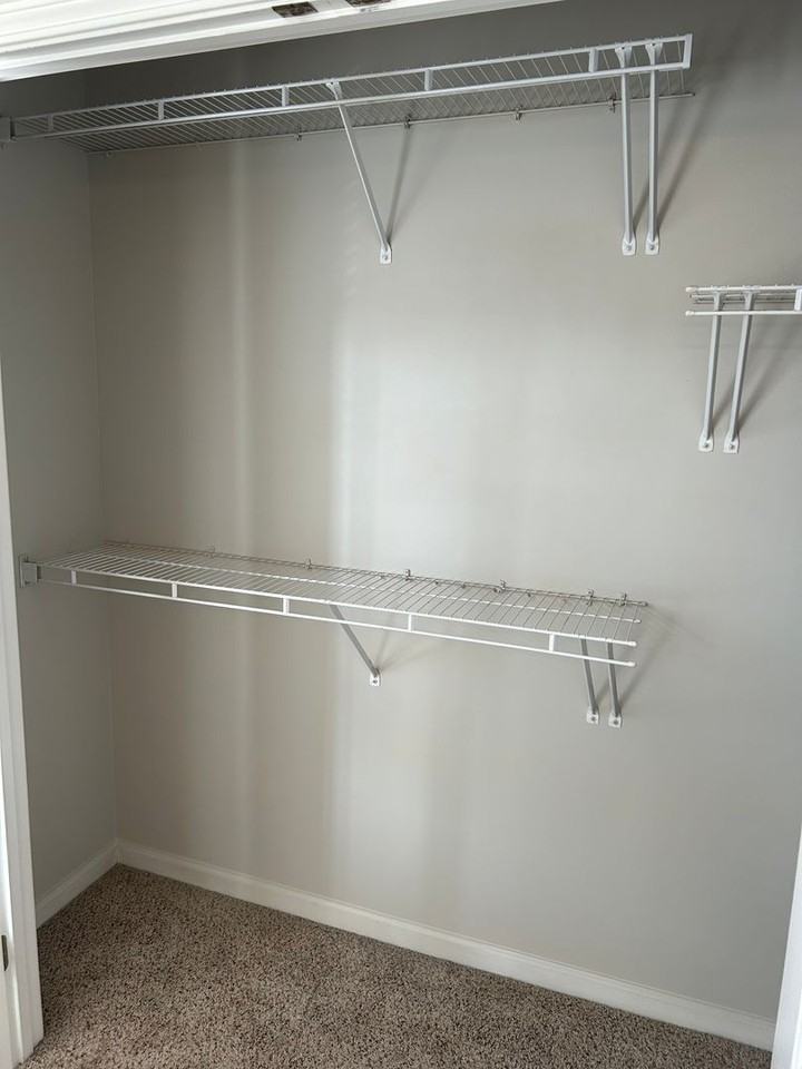 109 Waterford Park Dr - Photo 5 of 9