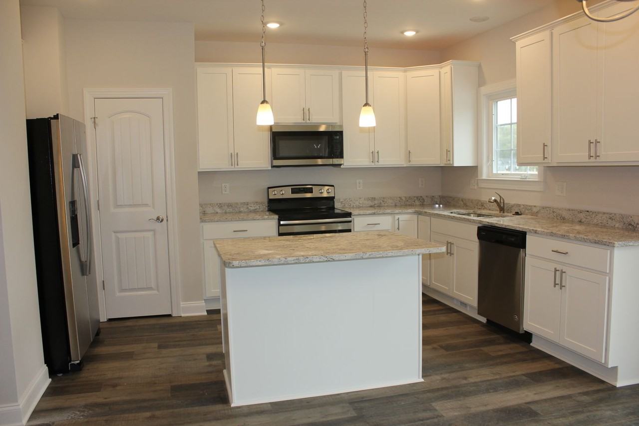 1107 Harvest Ct - Photo 6 of 14