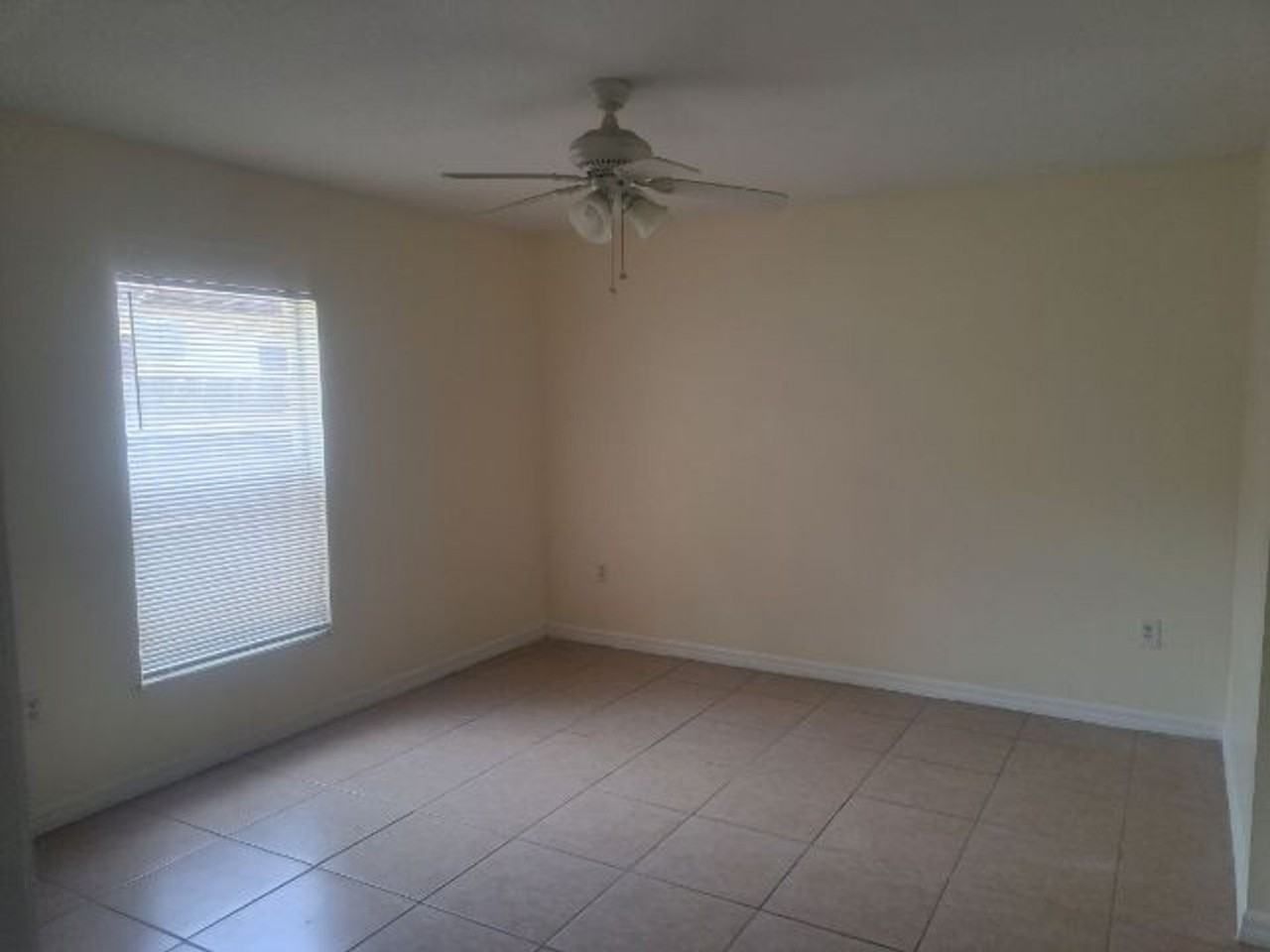 1750 23rd St - Photo 6 of 12