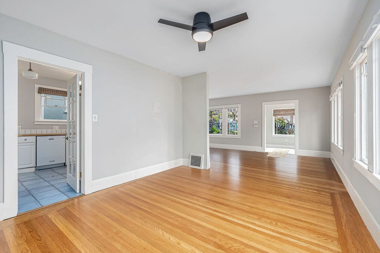 3901 Everett Ave - Photo 5 of 24