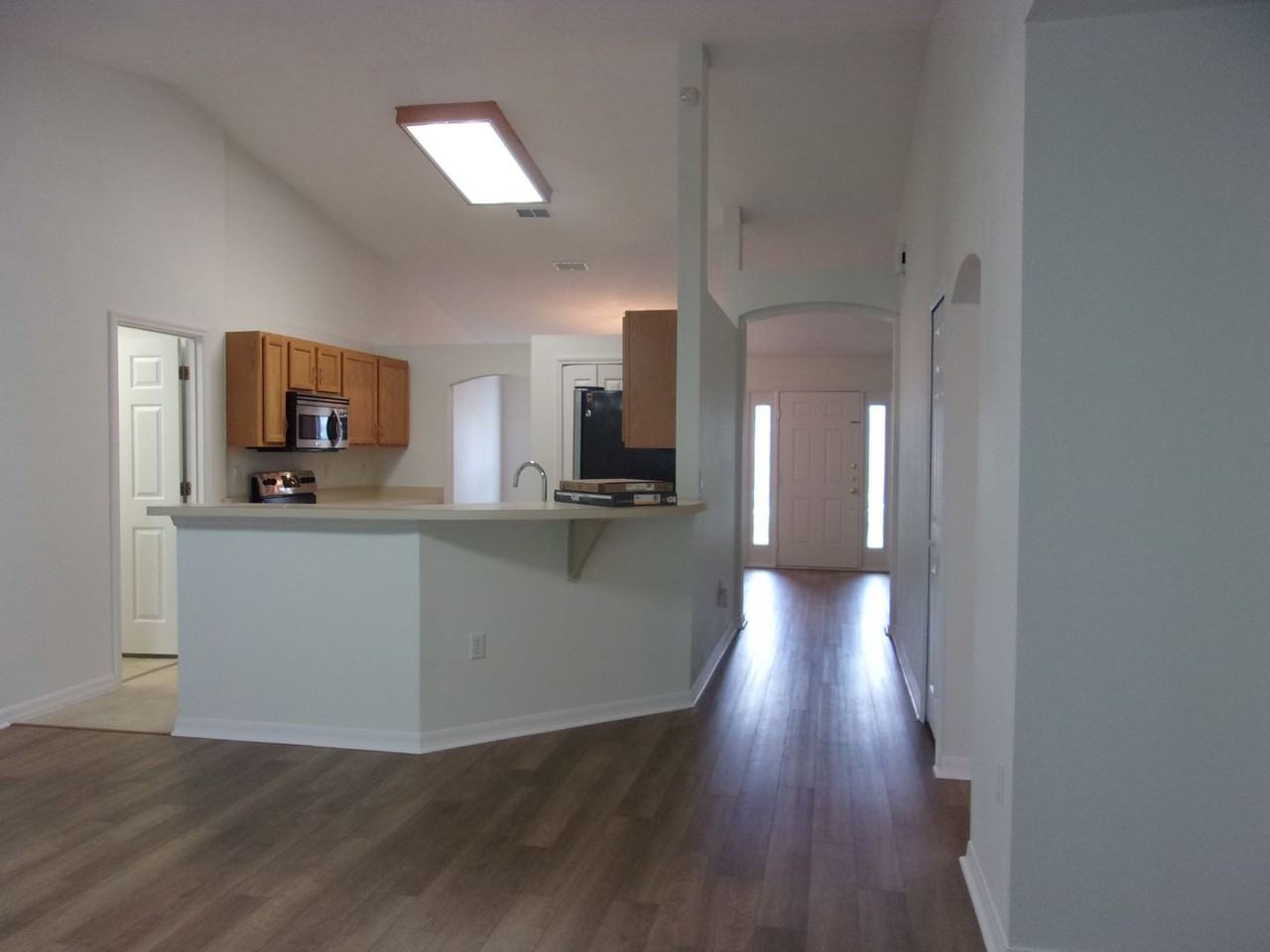 14237 Spring Hill Dr - Photo 5 of 14