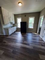 featured image of 2201 N 32nd St