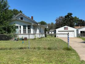 3220 Primrose St - Photo 1 of 1