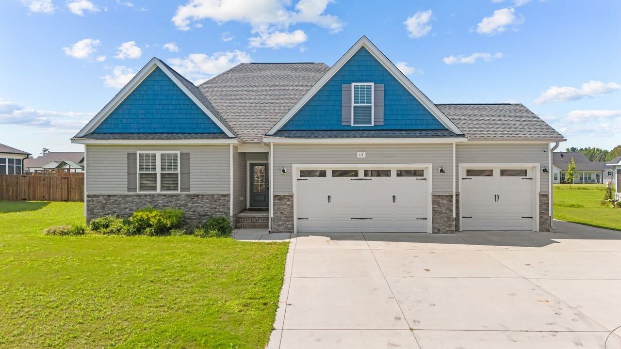 117 Bayview Rd - Photo 2 of 41