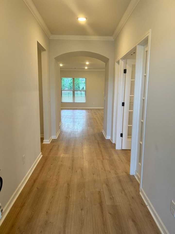 1807 Humphreys Gln - Photo 2 of 28