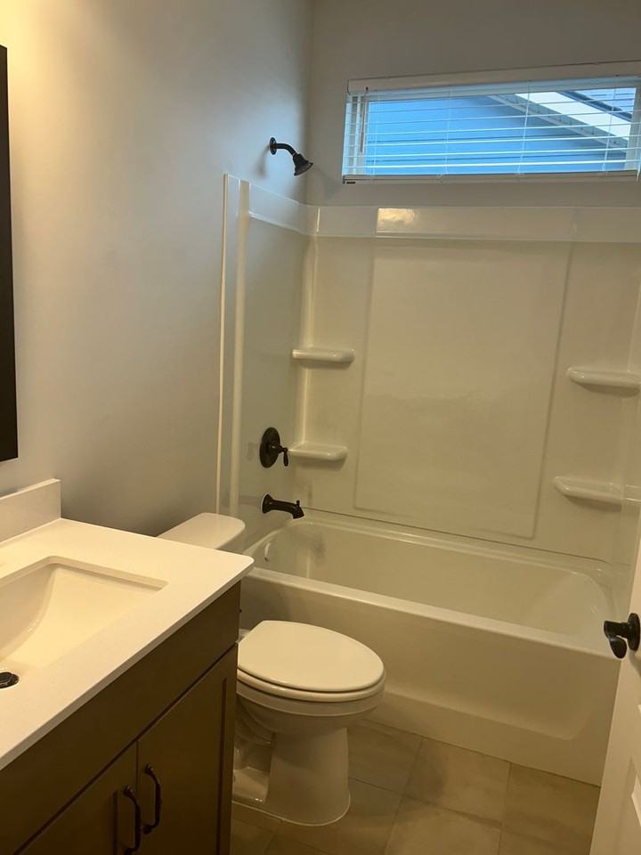 1807 Humphreys Gln - Photo 6 of 28