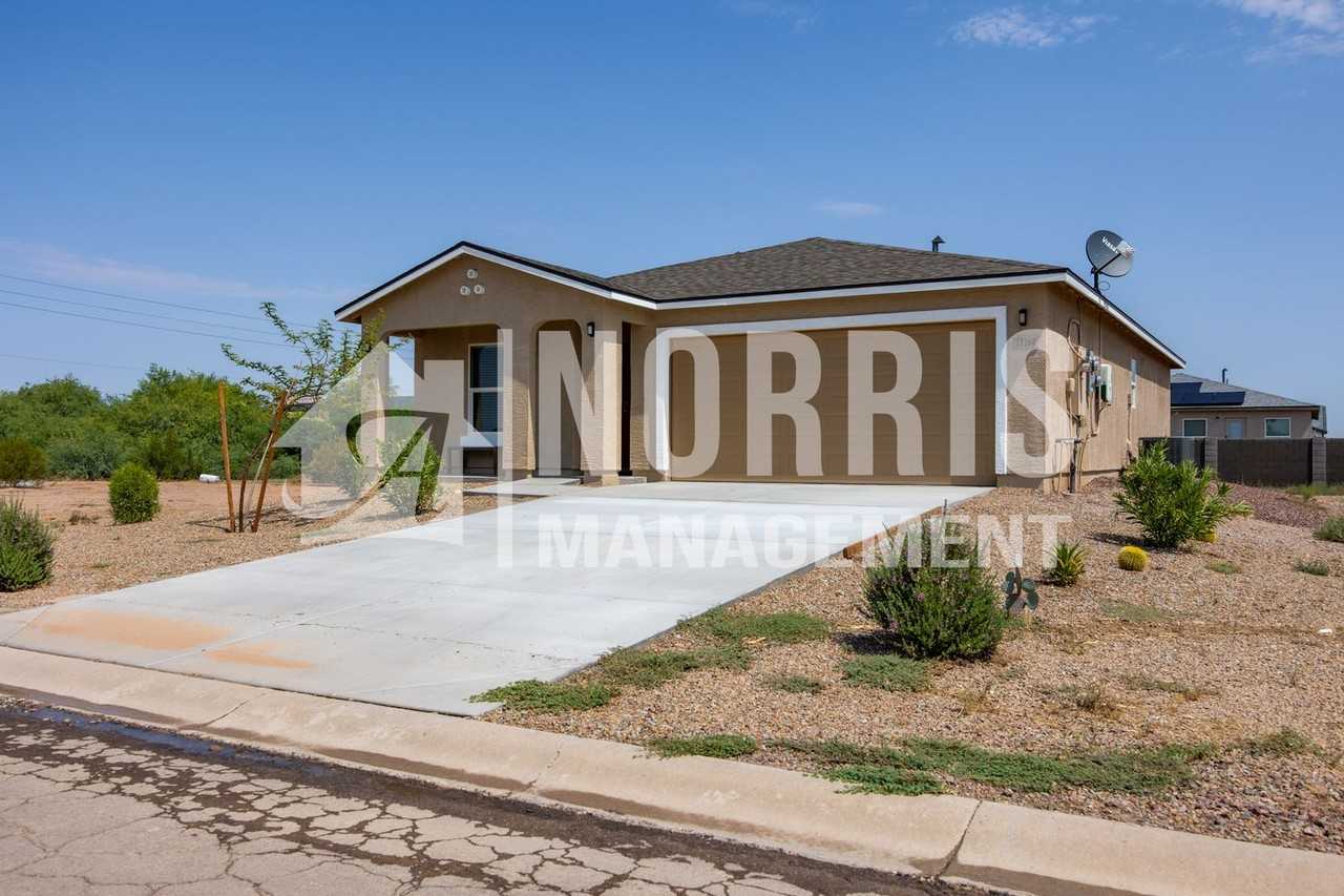 11164 W Xavier Dr - Photo 2 of 28