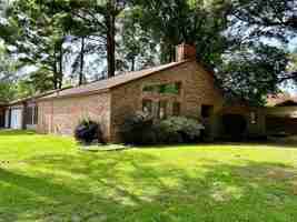 featured image of 9042 Sara Ln