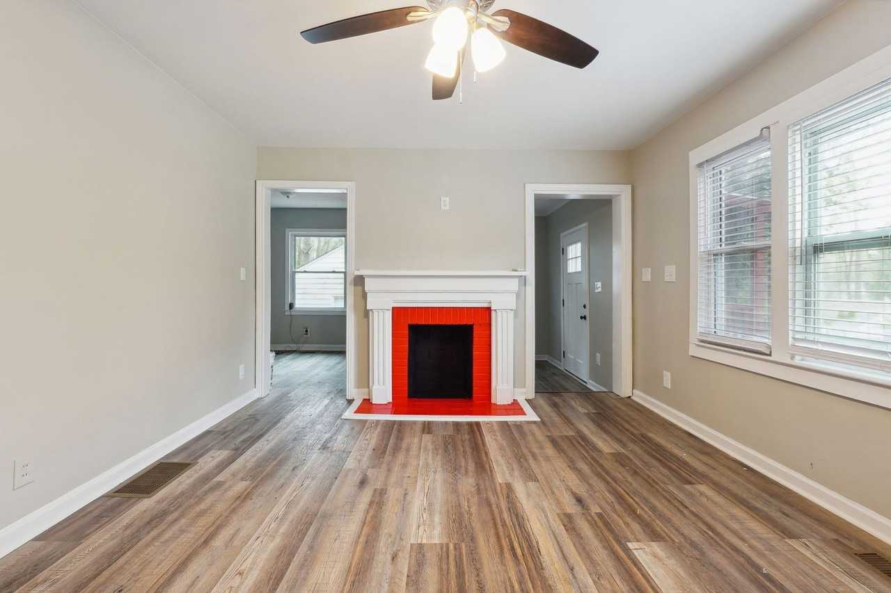 1435 Lanvale Dr Sw - Photo 7 of 27