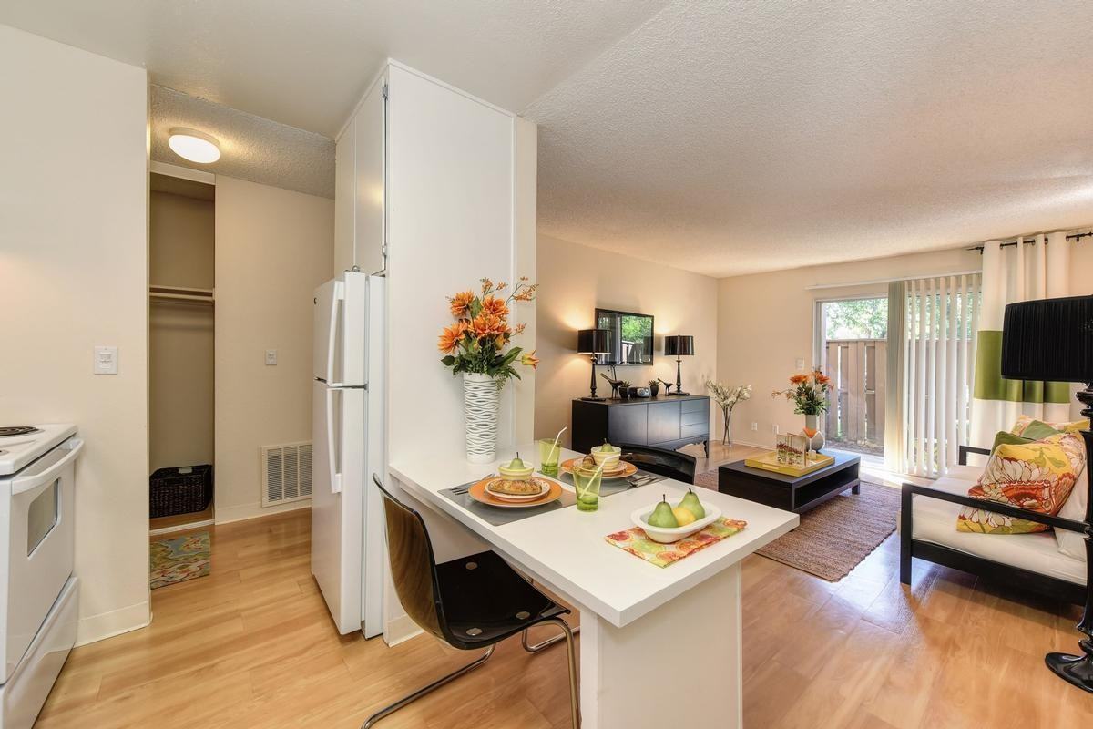 3000 Lillard Dr - Photo 5 of 33