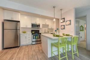 featured image of 920 Cranbrook Ct